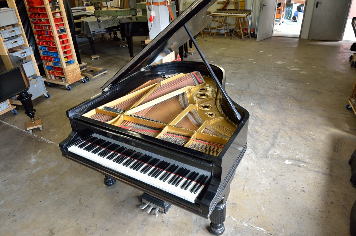 Steinway_A_04.JPG