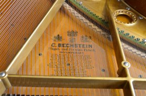 C.Bechstein A Flügel 180cm generalüberholt