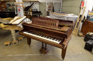 Carl Mand Glockenflügel 148cm Jugendstil